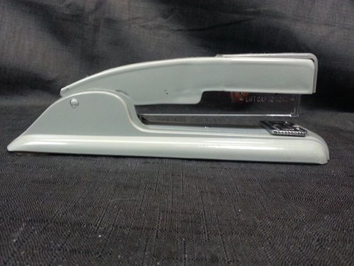 Solid vintage swingline no. 27 pearl gray office desktop stapler near mint for sale