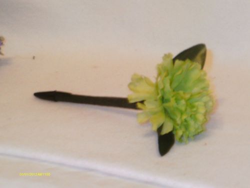 Flower Pen--Carnation--Green Yellow-White-Handcrafted-NEW-black ink