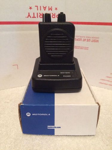 MOTOROLA VHF MINITOR V * STORED VOICE PAGER * 159-166.9975 MHz * (A03KMS9239BC)