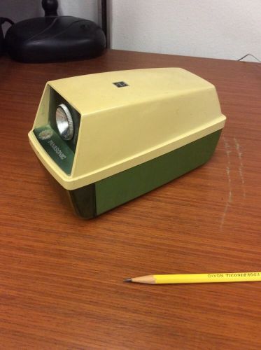 Vintage PANASONIC KP-8A - Electric Pencil Sharpener in 70&#039;s Moss Green ! (0029)