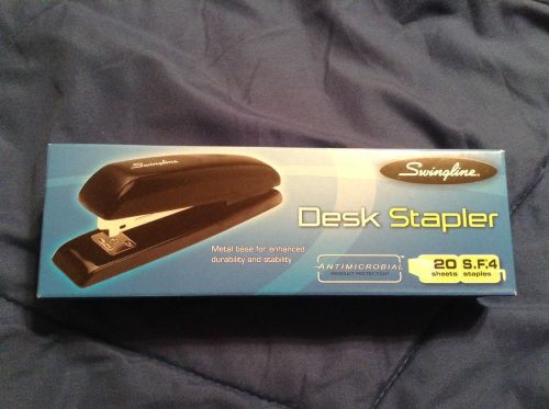 Swingline Desk Stapler #64601 Black