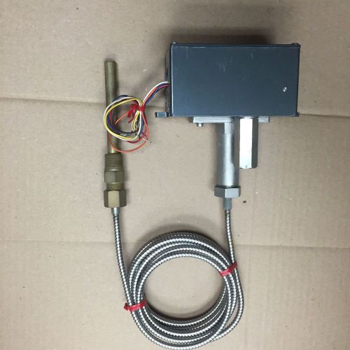 United Electric Controls Pressure Switch Type M27B Model 6877-2 With Probe