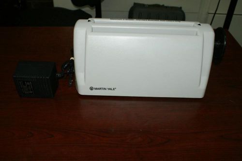 Martin Yale 6200 Desktop Letter Folder, Hand-Fed Machine with Power supply