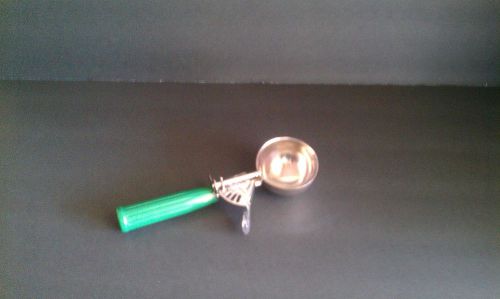 New Spring Action Disher Scooper 2 1/2 inches Stainless Steel Ice Cream Biscuit