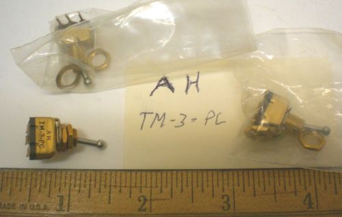 3 Toggle Switches SPDT, 2 Pos.Moment, Instrument Grade Arrow Hart #TM-3-PC, USA