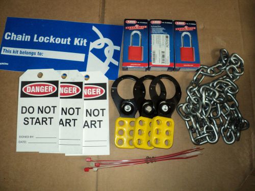 BRADY LK041R Portable Lockout Kit, Filled, 3 PADLOCK