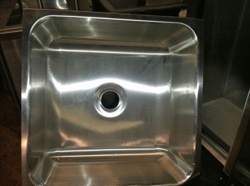 Stainless Steel Undermount Sink Bowl, 24&#034; x 24&#034; x 14&#034; - 14 gauge Advance Tabco
