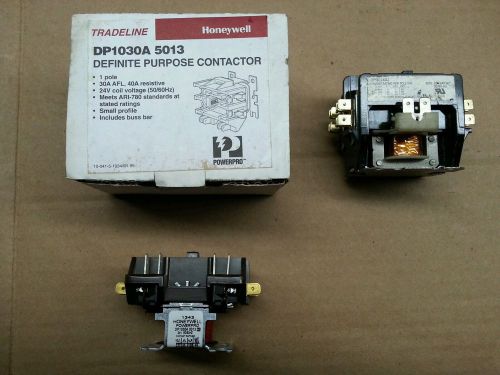 Honeywell DP1030A 5013 Definite Purpose Contactor DP302402