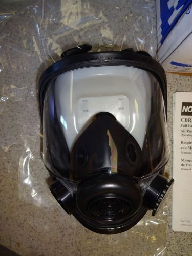 NORTH CBRN FULL FACE GAS MASK PART # 54501 SIZE M/L