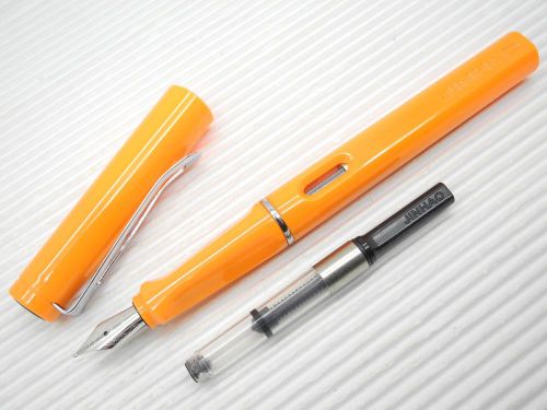 Jinhao 599B Medium Fine Nib Fountain Pen w/ Ink Converter +5 Black Cartridges, O