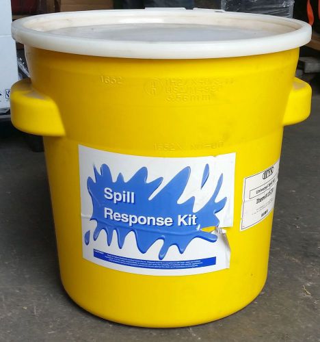 WYK 1520 Universal Spill Response Kit
