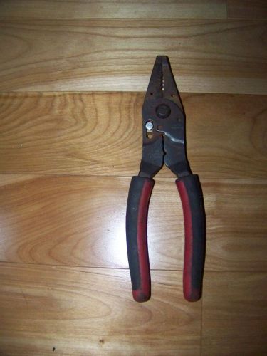 SNAP-ON Tool PWCS9 WIRE STRIPPER, CRIMPER, BOLT CUTTERS used, no reserve deal!