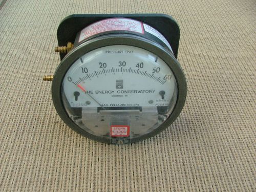 Dwyer Pressure Gauge/Energy Conservatory, 0-60 (Pa)/0-0.25”); +/- 15 (Pa)