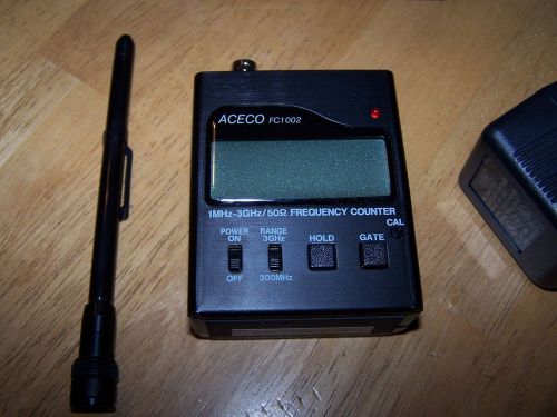 Aceco FC-1002 1Mhz-3Ghz Frequency Counter w/Padded Case