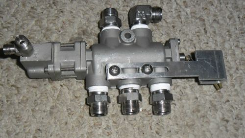 Versa stainless steel solenoid valve vaa-4502-316-9e-33e-s-55c for sale