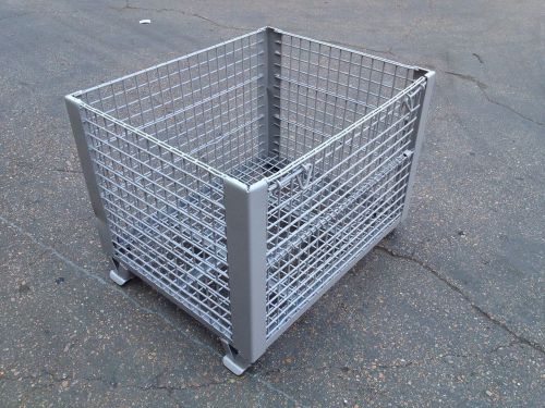 40x32x30 refurbished rigid wire mesh baskets w/gate for sale