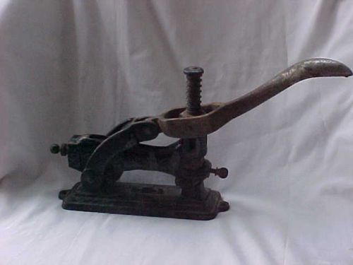 ANTIQUE CAST IRON STAPLER