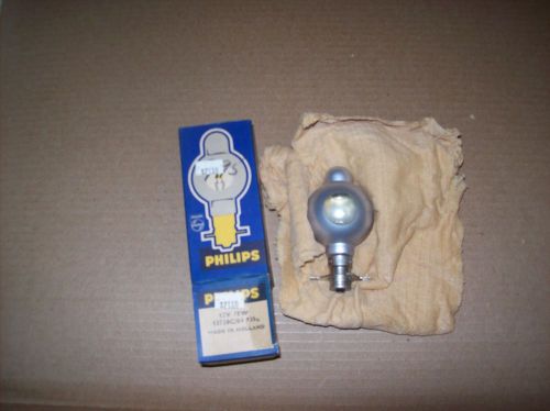5 NOS  PROJECTOR BULB/LAMP PHILLIPS 12V 75W 13730C/04 P35S