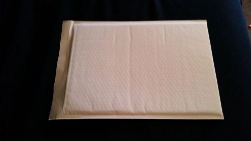 #6 Bubble Mailer- White Envelope - 12.5&#034; X 19&#034; - Case of 50 - Self Seal