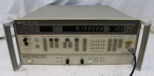 Hp 8657b 0.1 - 2060 mhz signal generator w/ opt 022 0.3 gmsk modulator agilent for sale