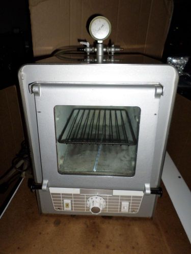 Good Working Precision/Thelco portable lab oven/600 watts