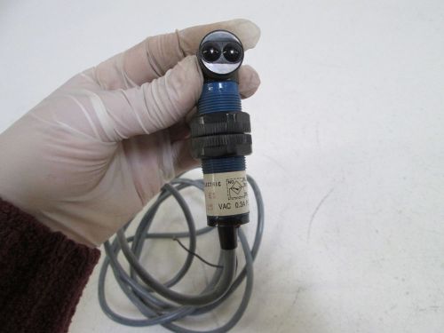 GENERAL ELECTRIC PHOTOELECTRIC SWITCH CR174DB R4 E1 *USED*