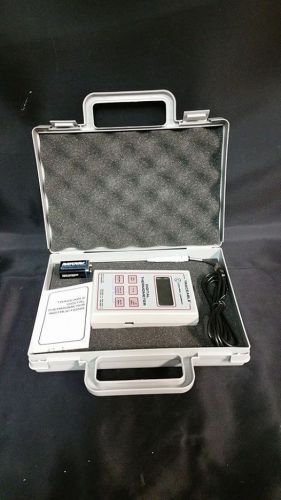 Traceable Platinum Ultra Accurate Digital Thermometer w Probe Case