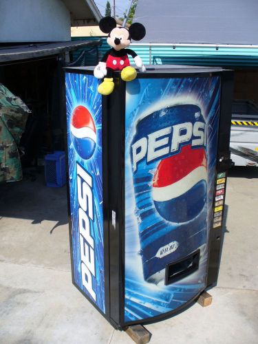 Vendo 480-pepsi soda vending machine for cans and bottles-multiprice for sale