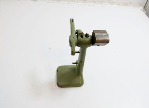 VINTAGE INDUSTRIAL MACHINIST SOLID METAL TOOL HOLDER FOR LATHE (??) 1 OF 4