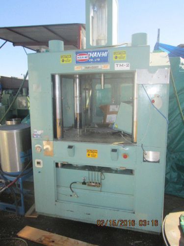 2002 hydraulic molding press /transfer press 200 tons model hmp 260t needs pump for sale