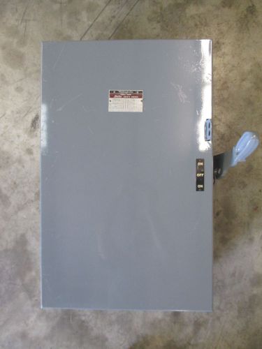 Westinghouse XU-324 Double Throw Safety Switch 200A 240V Manual Transfer Switch
