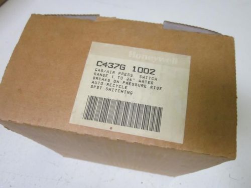HONEYWELL C437G1002 PRESSURE GAS/AIR SWITCH *NEW IN A BOX*