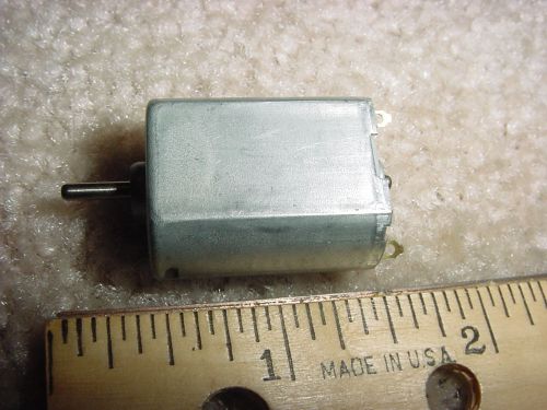 Small DC Electric Motor 6-12 VDC 6400 rpm  8.5 g-cm M02