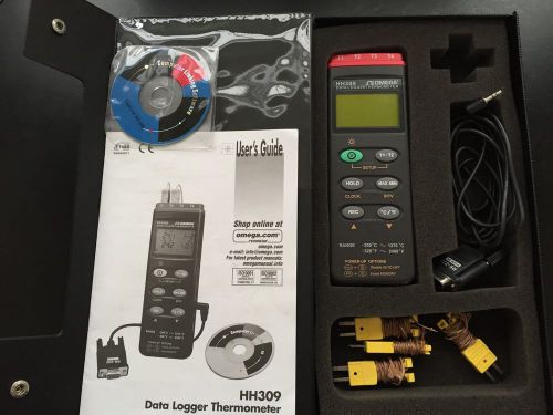 Omega Data Logger Thermometer Thermocouple HH309