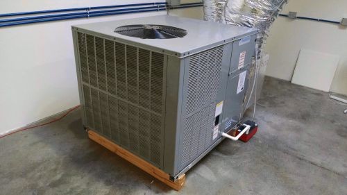 5 Ton DAIKIN Goodman AC DP13HM6043A 3-Phase 13 SEER 8 HSPF HVAC Air Conditioner
