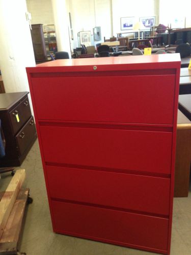 4 DRAWER LATERAL SZ FILE CABINET bySTEELCASE OFFICE FURN in RED COLOR w/LOCK&amp;KEY