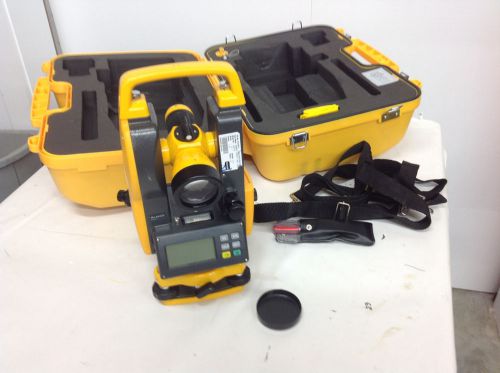 CST/Berger DGT10 Digital Transit/Theodolite With Case PARTS ONLY-FREE SHIP. lot3