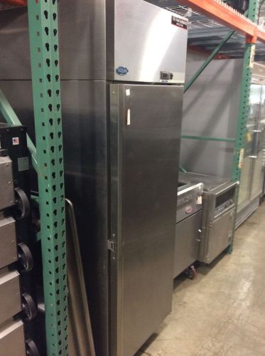 Norlake, NF211SMS One S/S Door Freezer