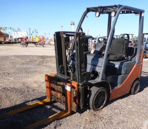 4000lb capacitytoyota forklift, 8 series truckers mast, low hrs, 3 available, 07 for sale