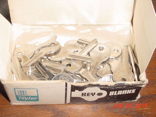 LOCKSMITH NOS 35 Key Blanks vintage lot 100AM F41M AP5 for Chicago locks