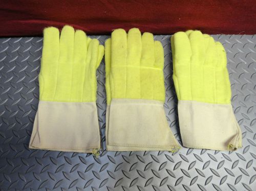 Three Pair of Industrial Heavy Work Gloves (Size: Large/X-Large)