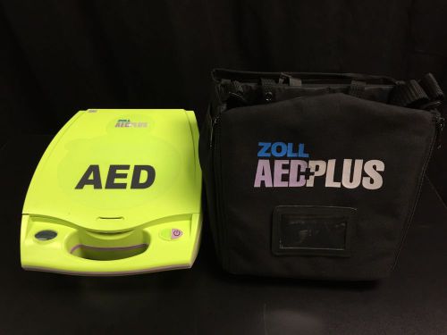 ZOLL AED PLUS Defibrillator ~ New Adult Pads, New Batteries &amp; Bag