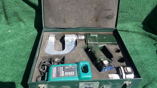 Greenlee Gator Battery Crimping Tool w/ Two Battery Packs