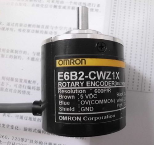 1PC OMRON  rotary encoder E6B2-CWZ1X 600P/R  5V DC  NEW In Box