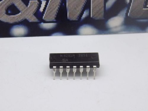 1x Signetics N82881N  4-Bit  Binary Counter DIP-14