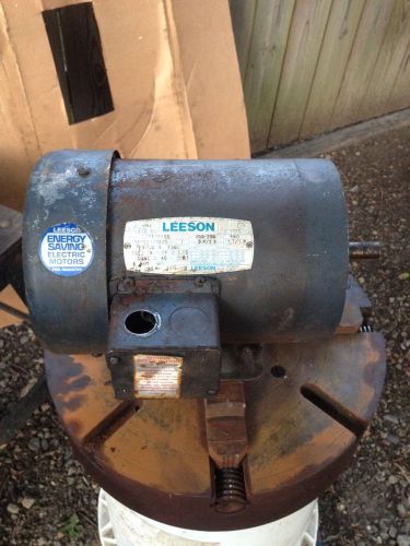 Leeson 1hp electric motor 208-230/460v 1725rpm 3ph c6t17fk6b 56c 110912.00 for sale