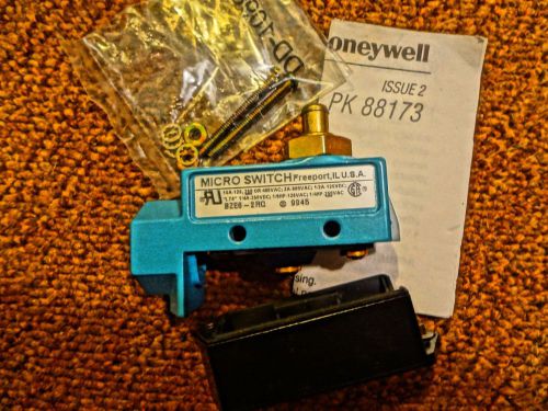 Honeywell BZE6-2RQ, 15 amp, Enclosed, Compact Mirco Switch &#034;NIB&#034;
