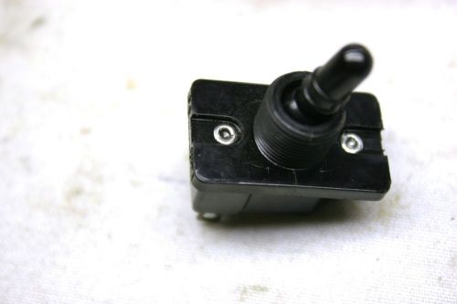 C+H  6A 125V Toggle New plastic body New in bag SPST