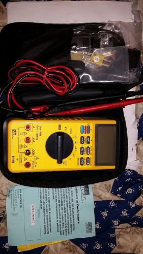 Ideal Industries 61-635 Digital Multimeter w/case, data cable &amp; instructions