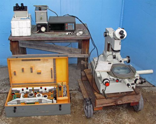 Zeiss ds large toolmaker&#039;s microscope w/ sony dro lots of accessories for sale